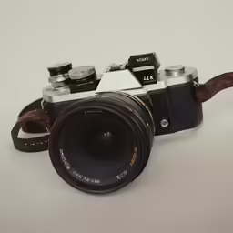 an image of a camera sitting on the table