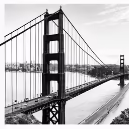 a black and white photo of the golden gate bridge
