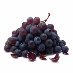 grapes with several pods of it in the middle of the picture