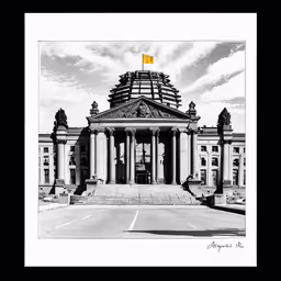 a black and white photo of a dome with pillars