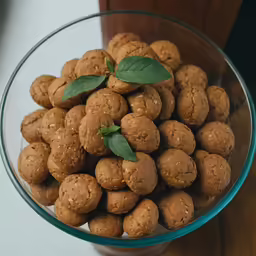 the peanuts are made from oats and are good for snack