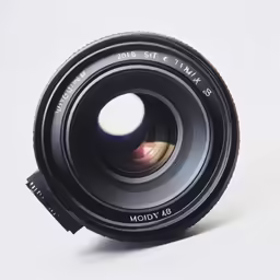 the front view of a camera lens