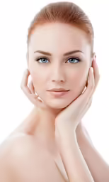 an attractive woman with blue eyes and brown hair
