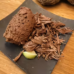 there are two different chocolate cakes on this plate