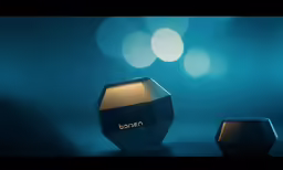 the three vases are in black and gold