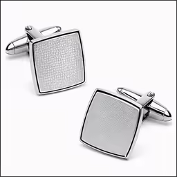 the square cufflinks with the texture of silver